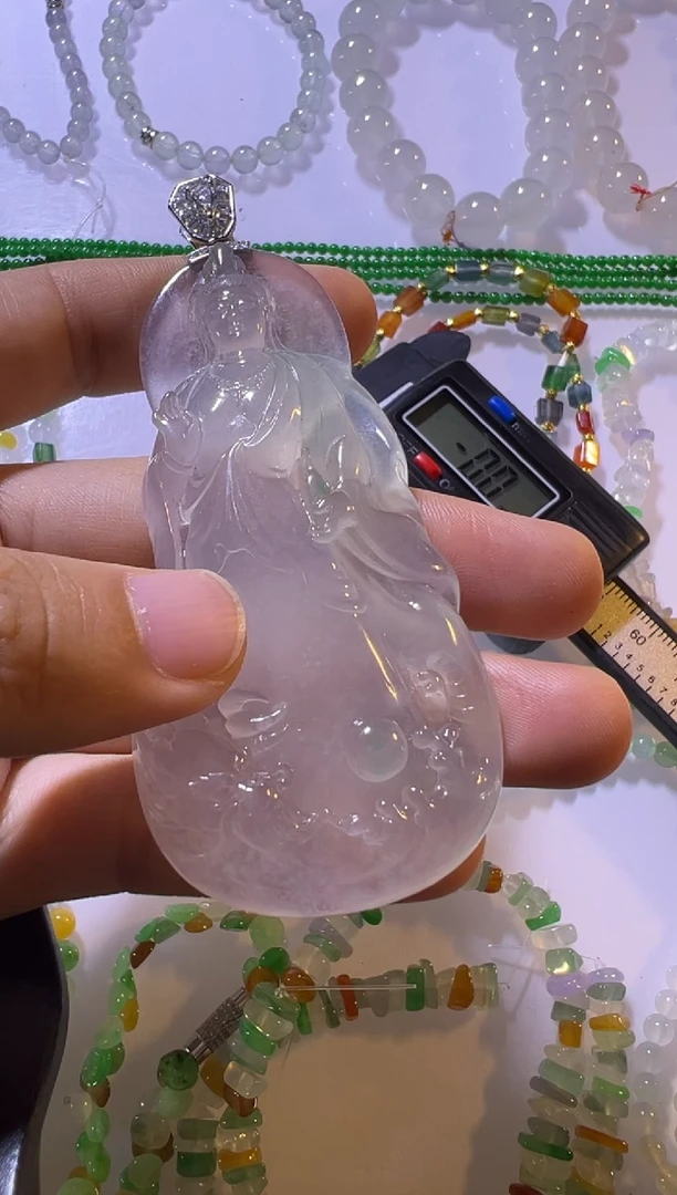 未镶嵌定制翡翠观音