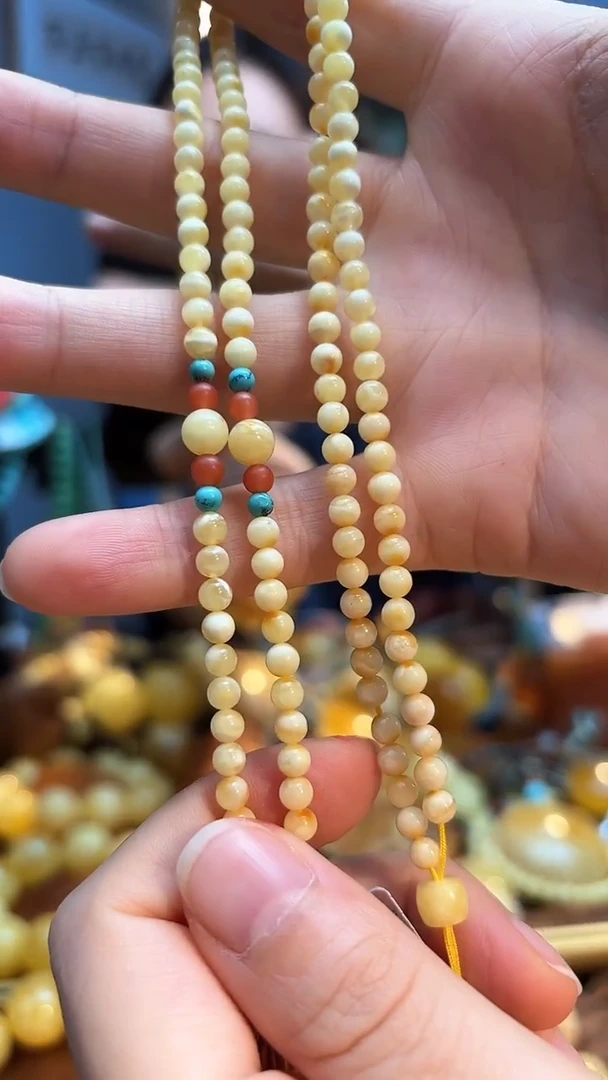 琥珀颈饰未镶嵌项链