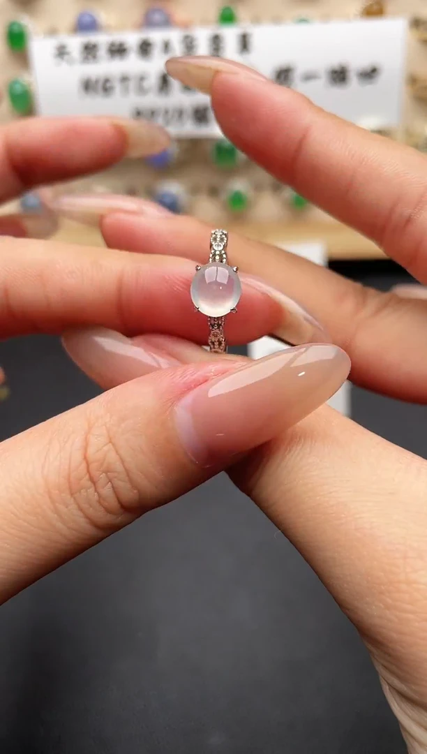 银S925镶嵌戒指翡翠一物一证一礼盒