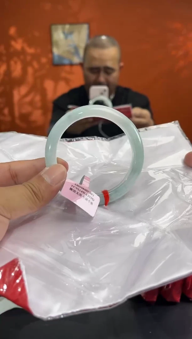 未镶嵌手镯翡翠6