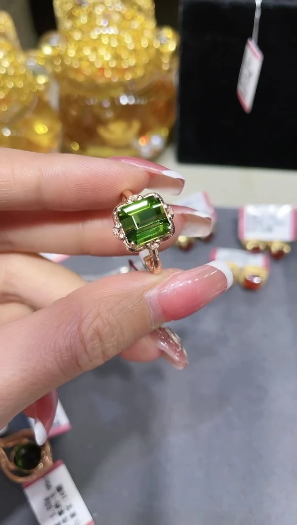 【闪购商品】碧玺戒指18K金镶嵌·