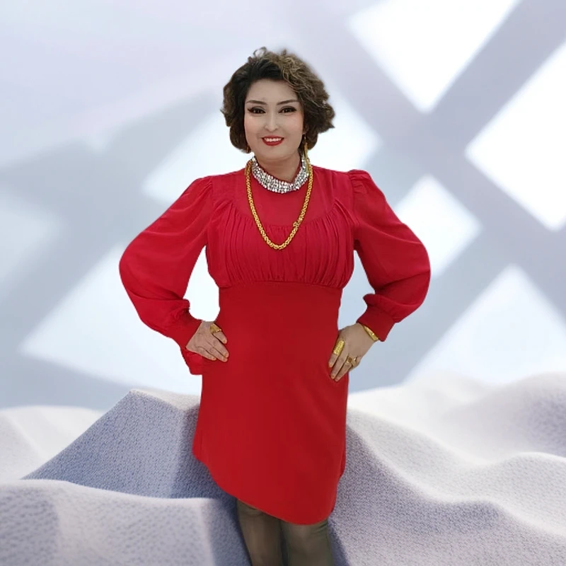 006连衣裙2025时裙子新款气质法式高级中长款秋冬灯珠显瘦