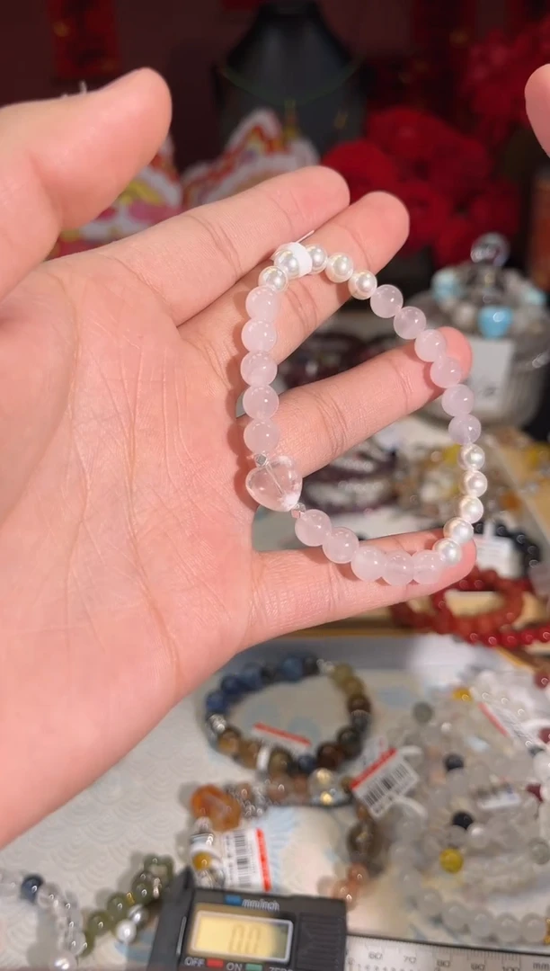 【闪购商品】水晶手链银S925镶嵌Q833手串