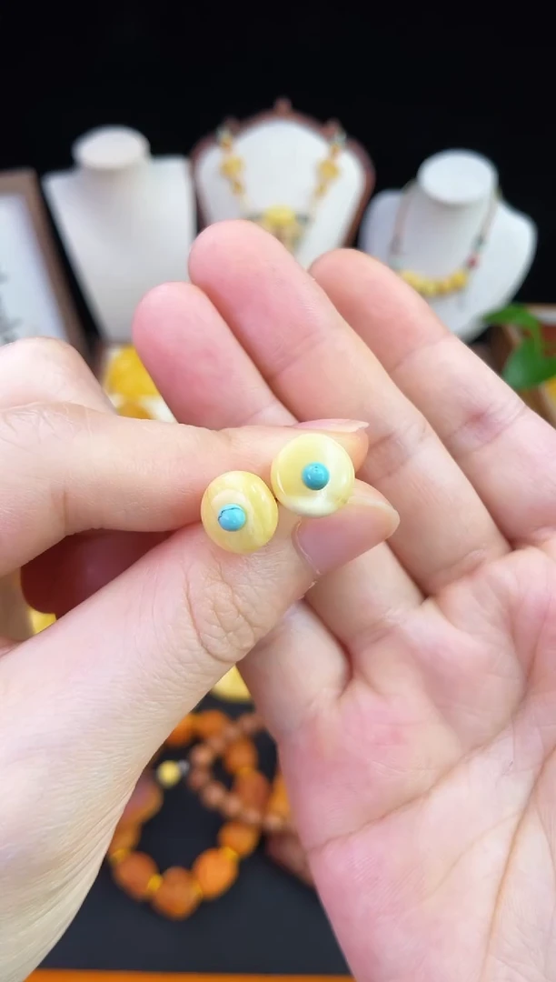 琥珀未镶嵌珠宝奇石柒月
