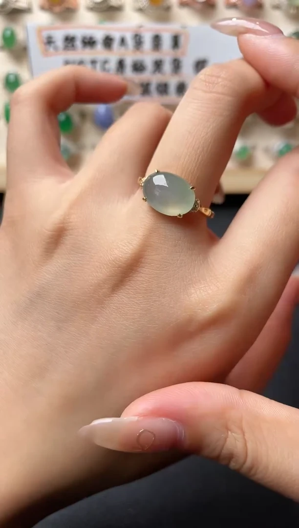 【闪购商品】翡翠戒指银S925镶嵌一物一证一礼盒