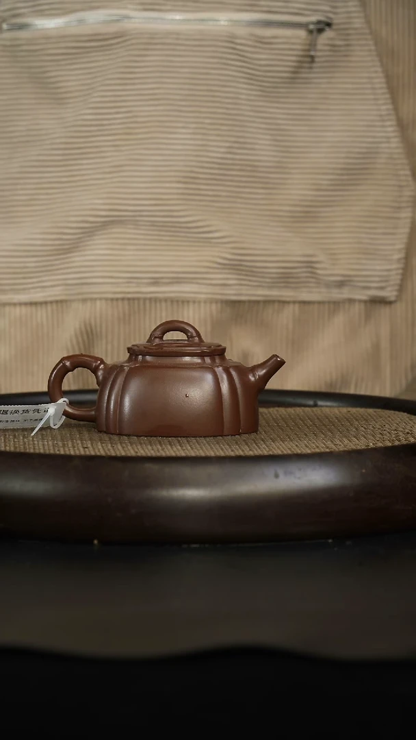 茶壶紫砂紫砂壶30 紫泥 筋纹方器