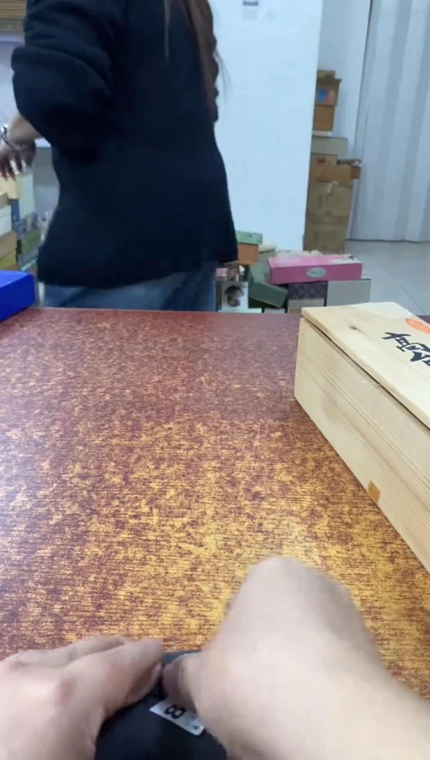 玻璃合金阿***座880小林轩欢迎您