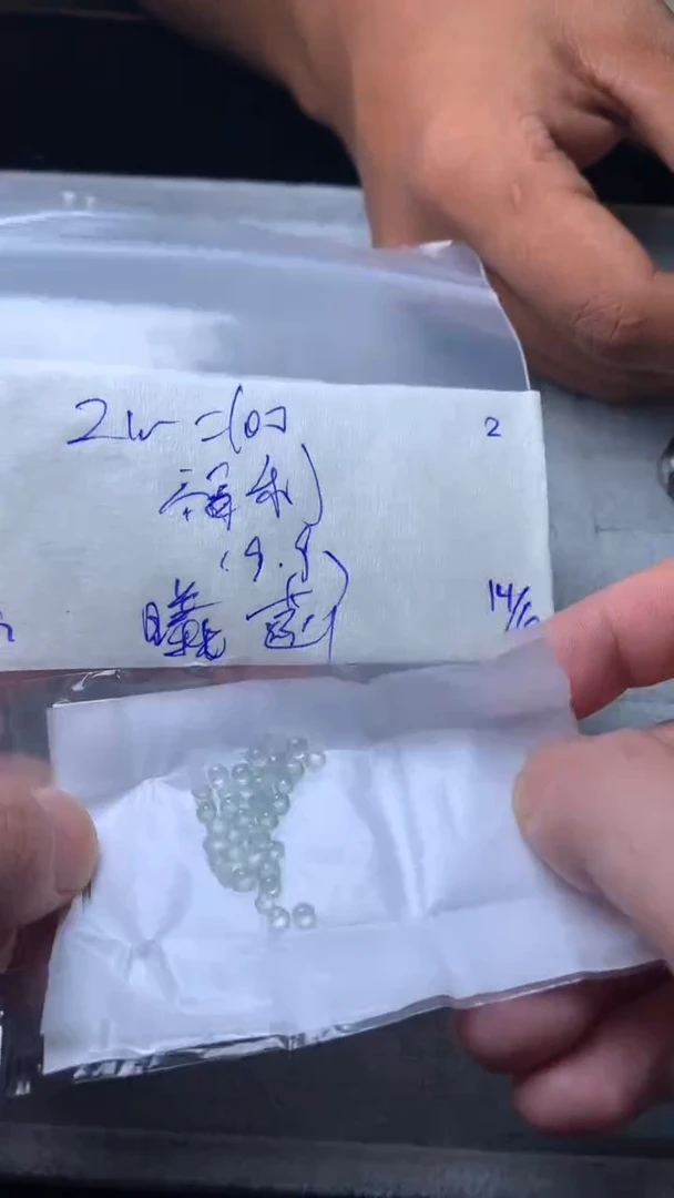 定制翡翠未镶嵌｜***?定制翡翠