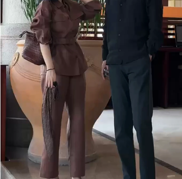 2025夏季新款网红同款洋气减龄韩版爆款两件套女叶-hf1