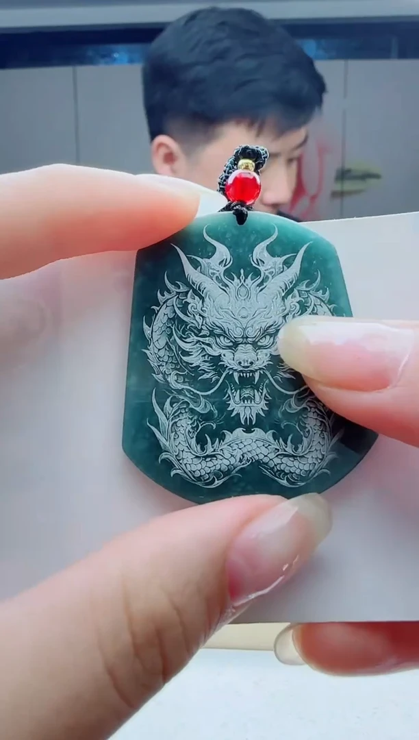 颈饰未镶嵌翡翠22222