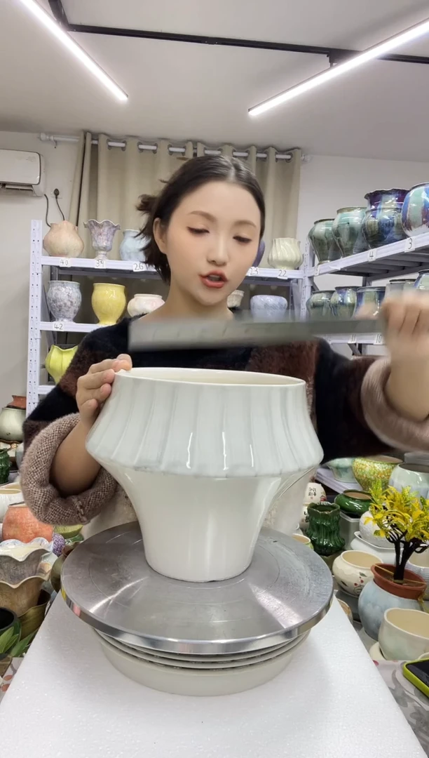 【12.17】花盆链接 高：  21口：20.5