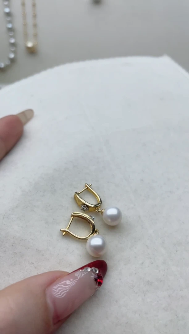 【闪购商品】淡水珍珠耳饰银S925镶嵌A51