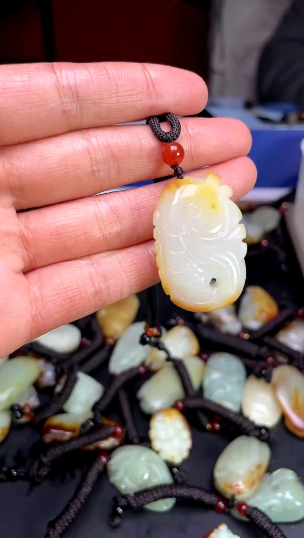 【闪购商品】和田玉颈饰未镶嵌123