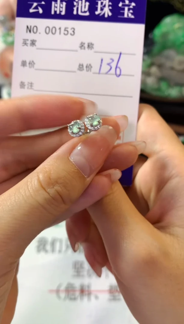 翡翠银S925镶嵌耳饰翡翠