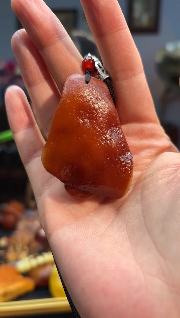 琥珀颈饰未镶嵌吊坠