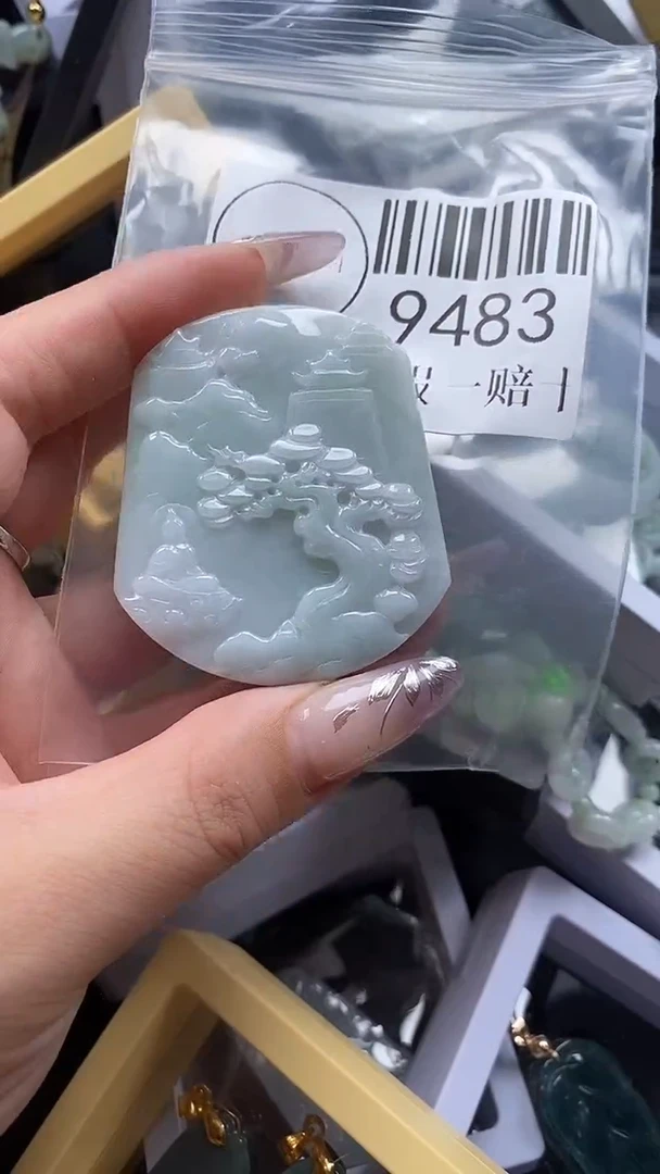 吊坠(不含链)未镶嵌翡翠9483