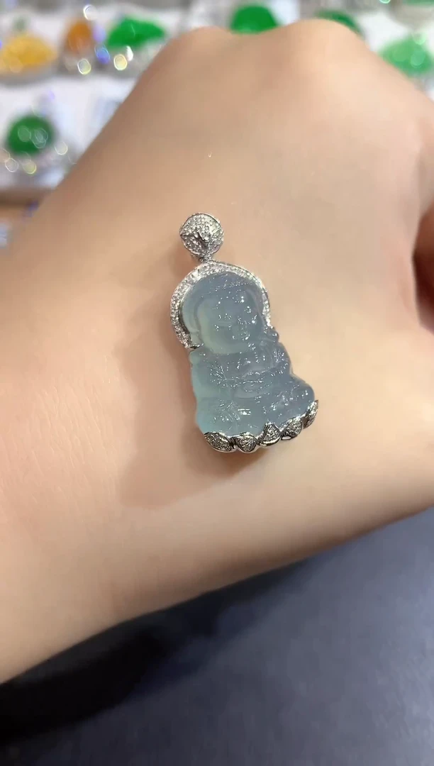 颈饰18K金镶嵌翡翠60-吊坠