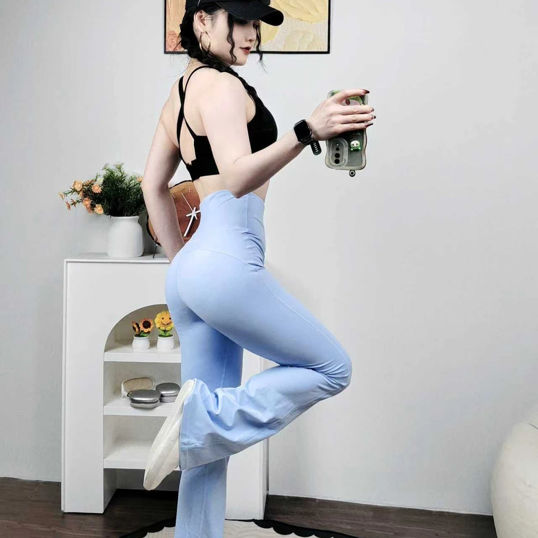 高货！紧身浅蓝色高腰修身显瘦运动瑜伽微喇长裤-大厅箱子-B097