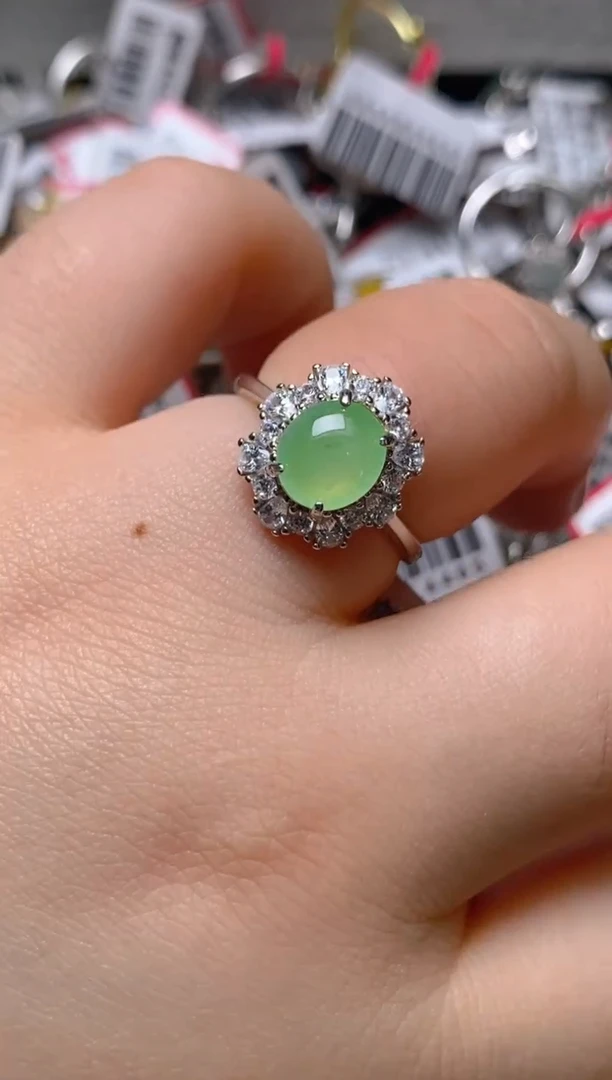 银S925镶嵌戒指翡翠百内无证书