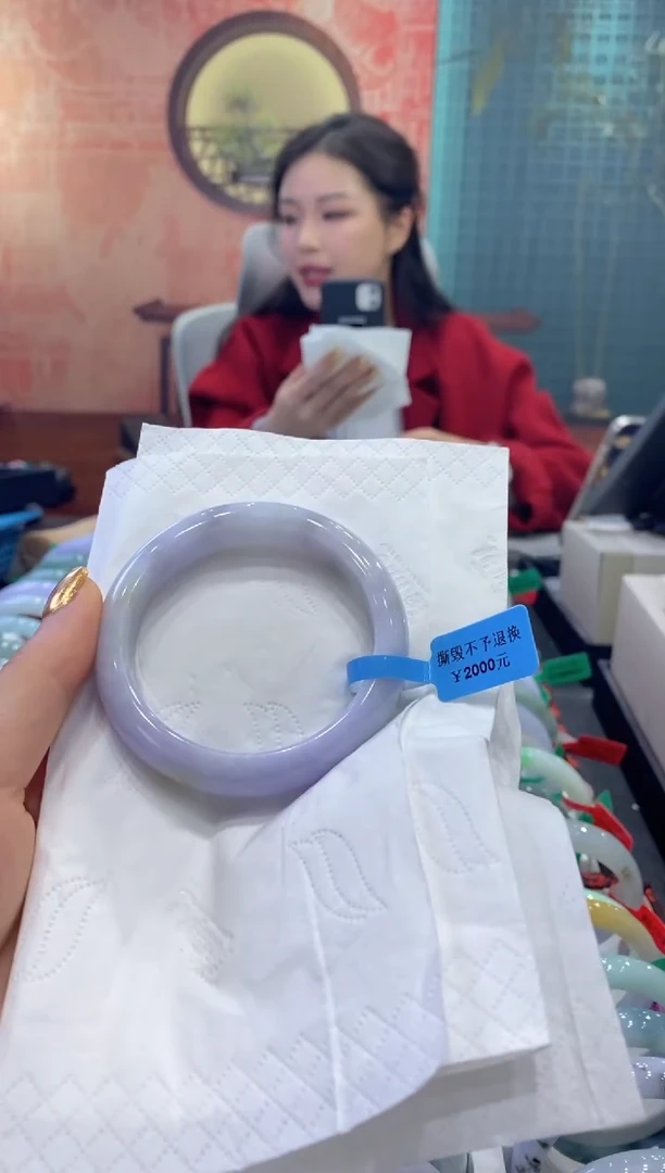 【闪购商品】翡翠手镯未镶嵌多人18416