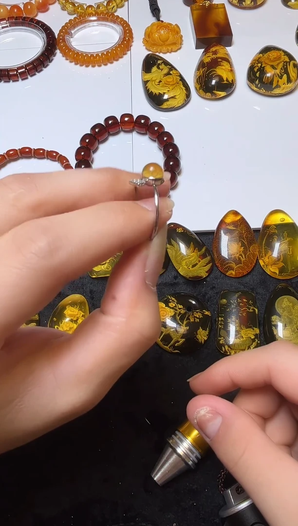 裸石琥珀合金琥珀