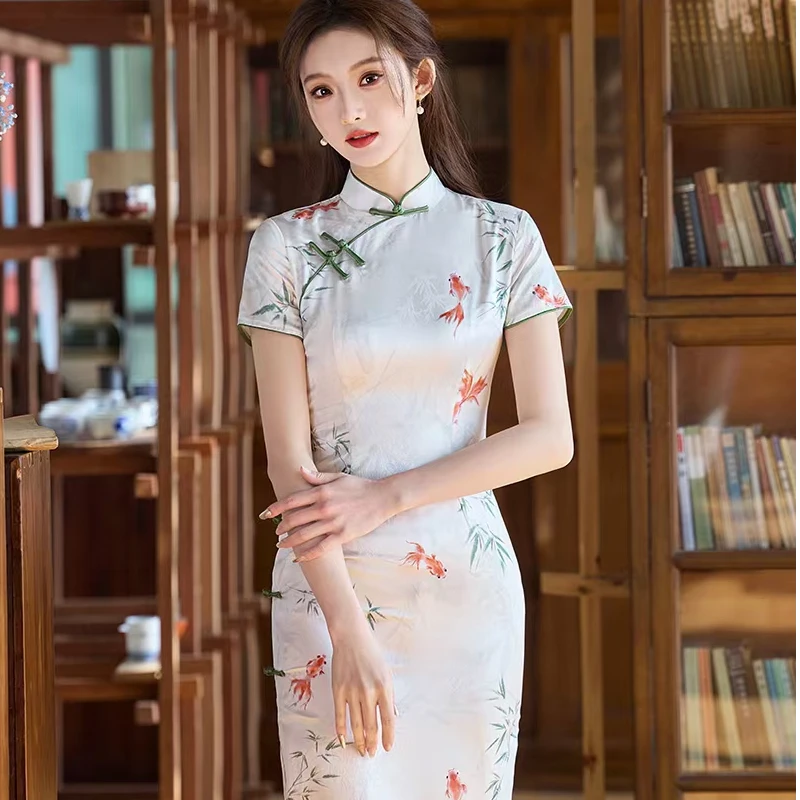 送考服夏季2025高考旗袍年轻少女气质改良连衣裙复古新款中式日常