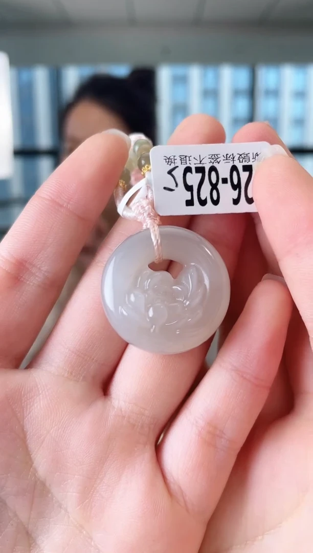 和田玉未镶嵌颈饰扣 825