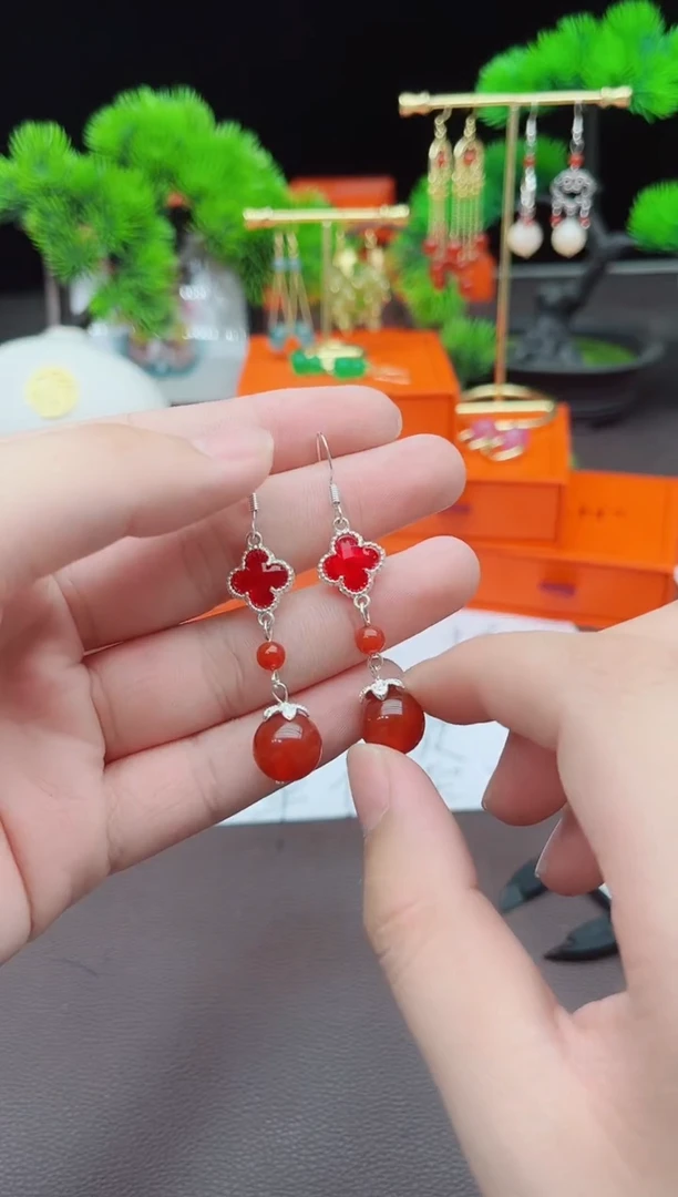 【闪购商品】南红玛瑙耳饰银S925镶嵌233000