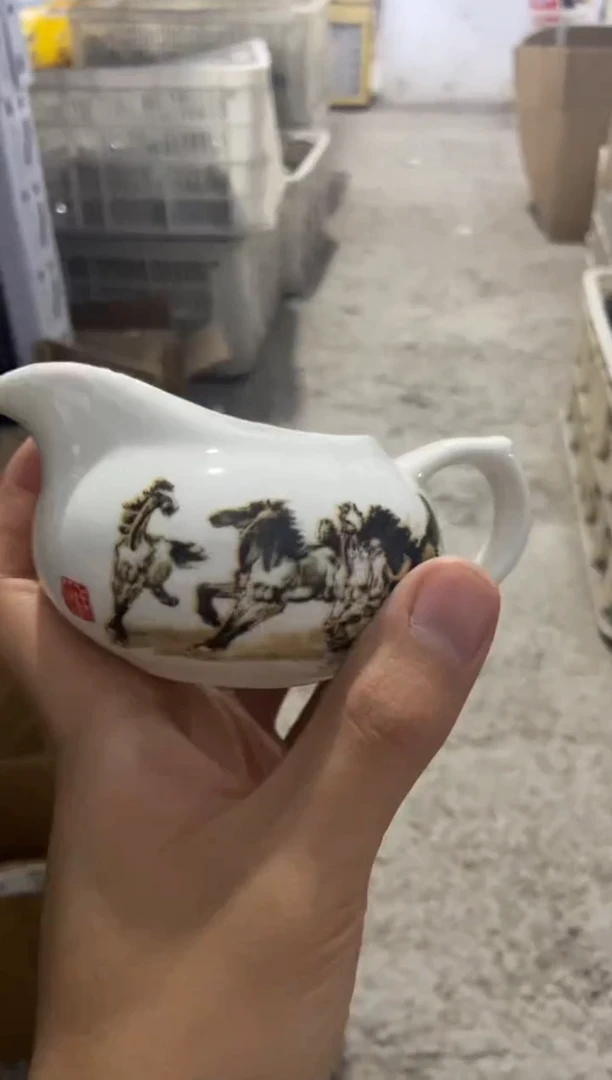 微微瑕疵茶杯茶具盖碗