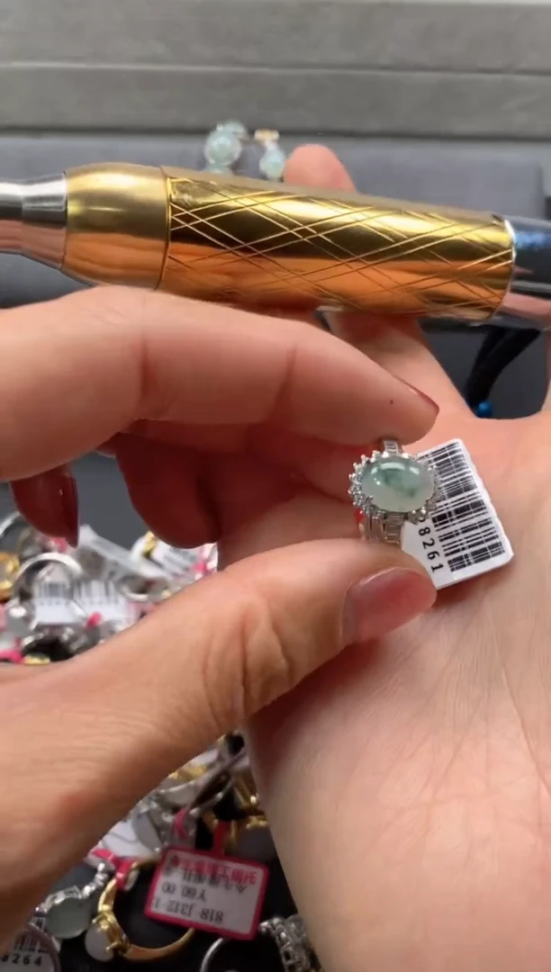 【闪购商品】翡翠戒指银S925镶嵌3333333    8