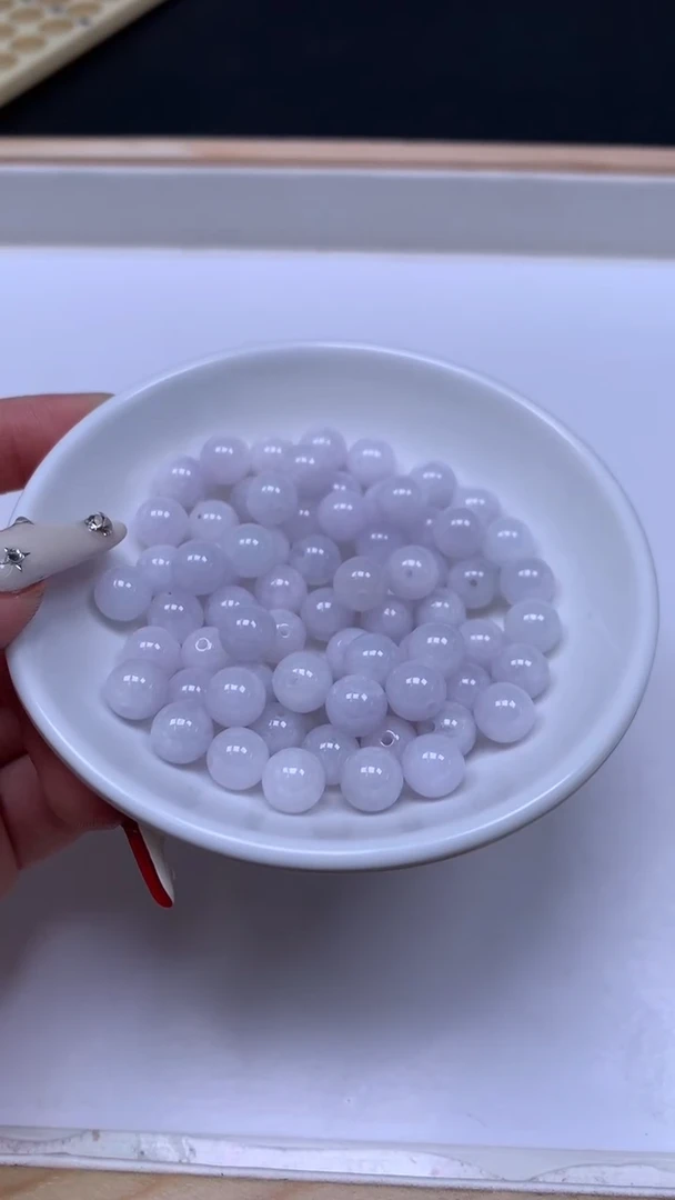 未镶嵌翡翠手饰 翡翠 冰紫底 8mm 2个9.8元