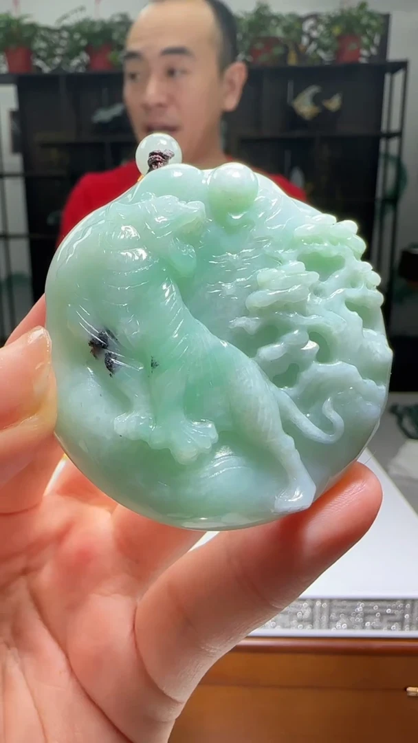 【闪购商品】翡翠颈饰未镶嵌天然翡翠A货吊坠