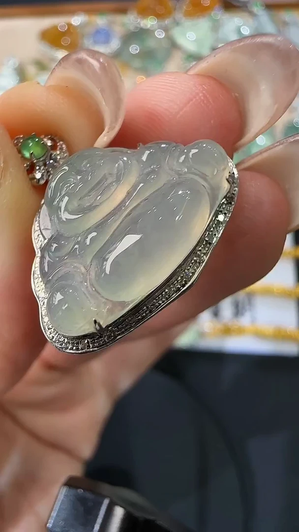 翡翠18K金镶嵌吊坠(不含链)3
