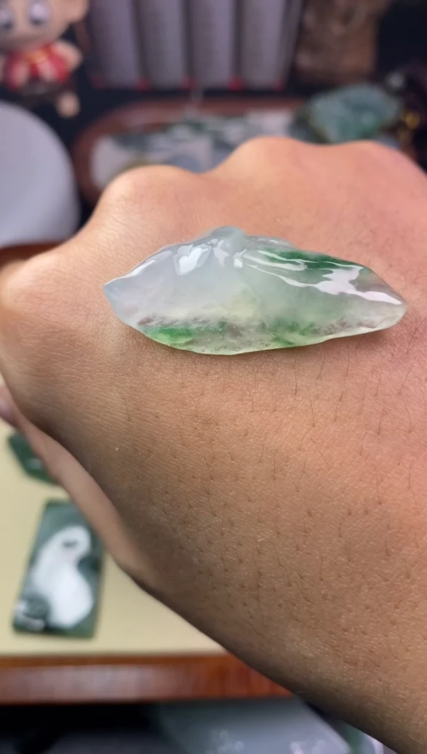 定制翡翠未镶嵌絮**叨翡翠片料定制工费7.27-47手牌