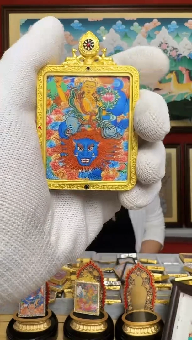 吊坠文老师-热贡纯手绘周毛