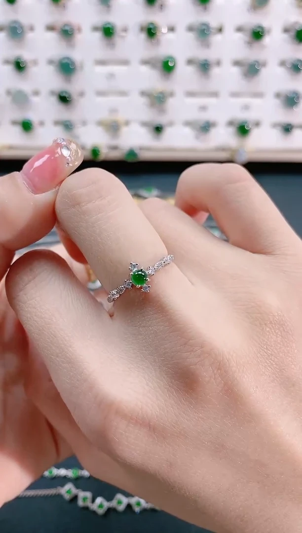 【闪购商品】翡翠戒指银S925镶嵌 天然翡翠