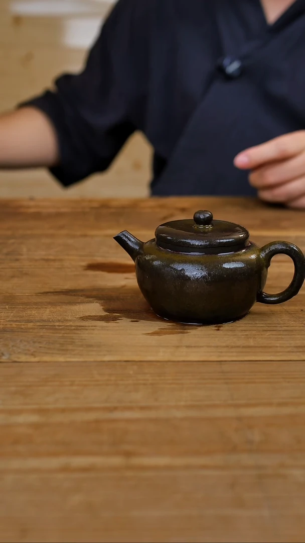 茶壶紫砂C140
