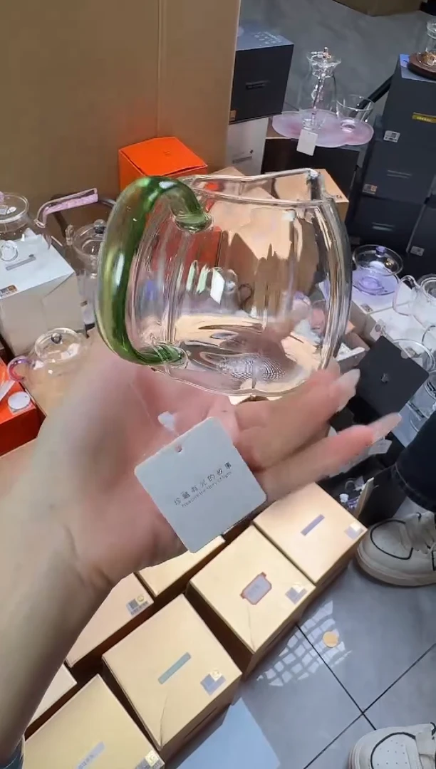 @@禾器晶彩倾妍湖绿色