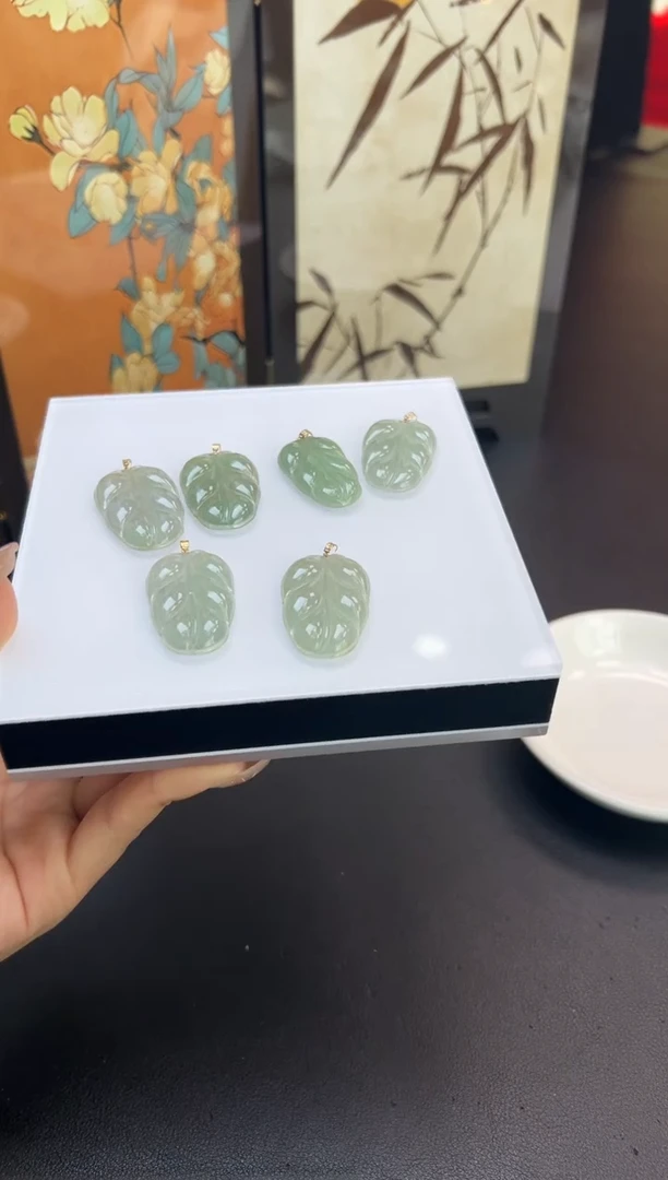 颈饰未镶嵌翡翠叶子W356-24081608B多样性发一