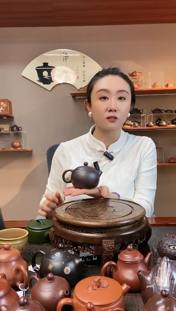 【闪购商品】紫砂茶壶光器西施 紫茄泥