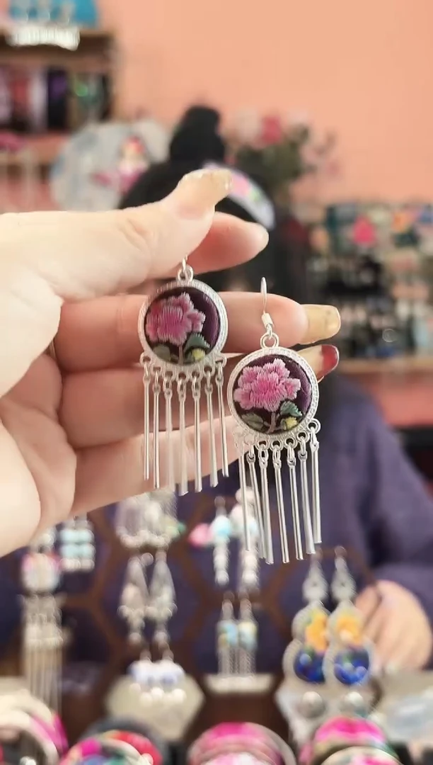 艺枝独绣手工饰品261