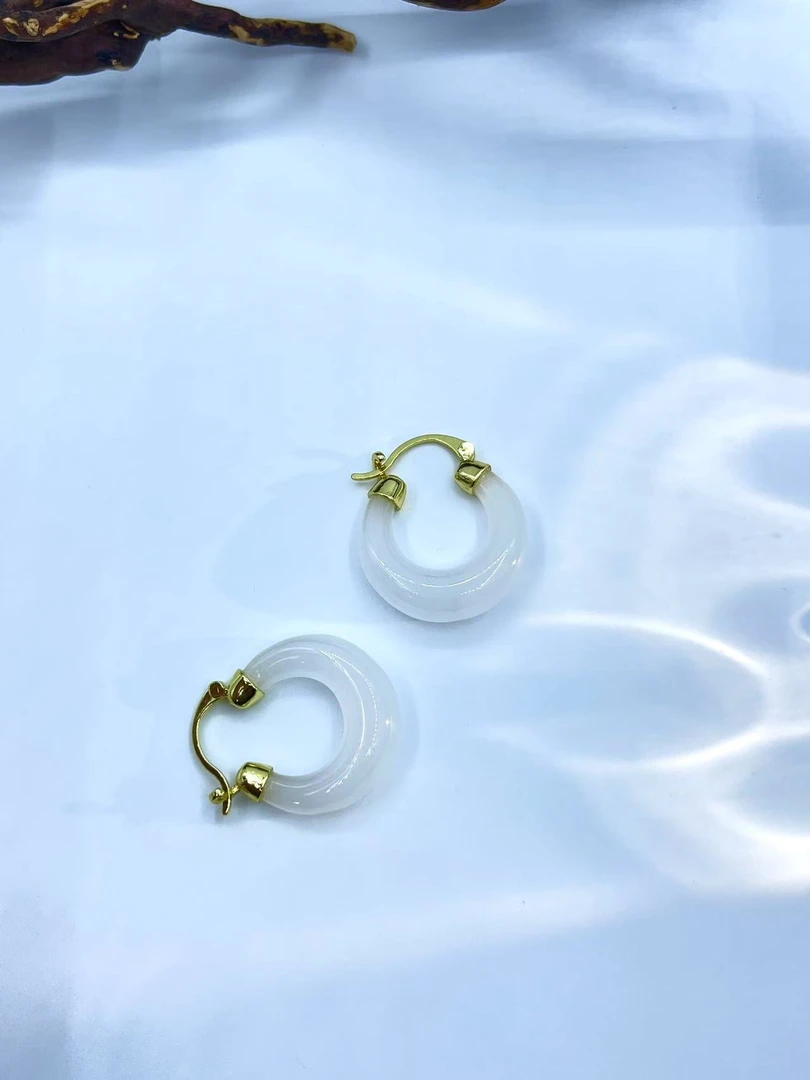 非金属珐琅吊坠 金扣玉环
