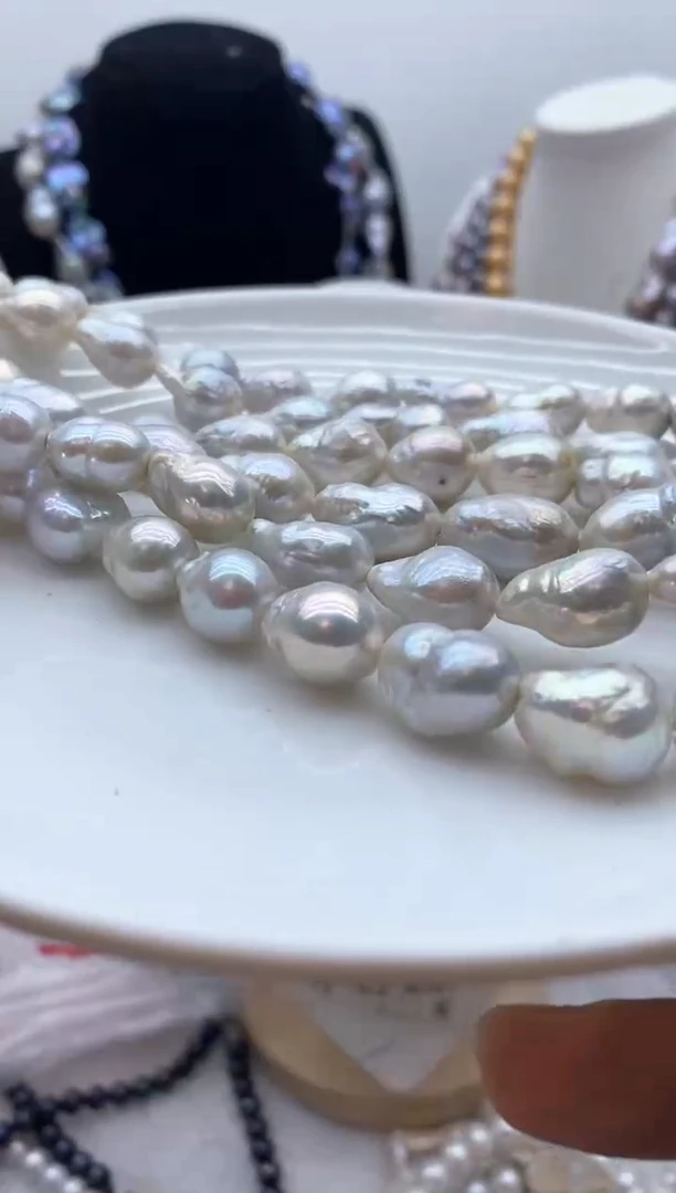 【闪购商品】淡水珍珠颈饰钛钢199