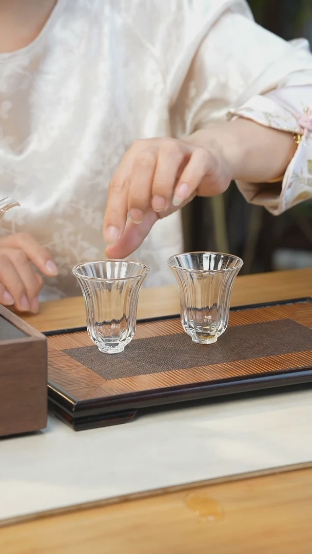 两只高硼硅主人杯洛神杯