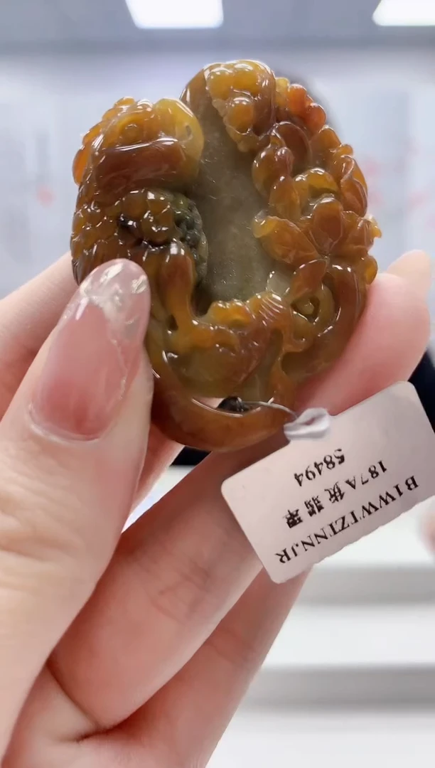 未镶嵌定制翡翠4868jw-毛货挂件33