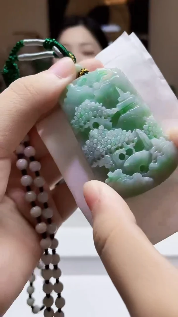 未镶嵌定制翡翠吊坠17