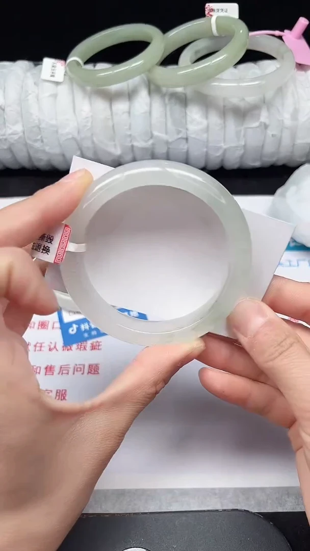 未镶嵌手镯石英质玉372-57/58