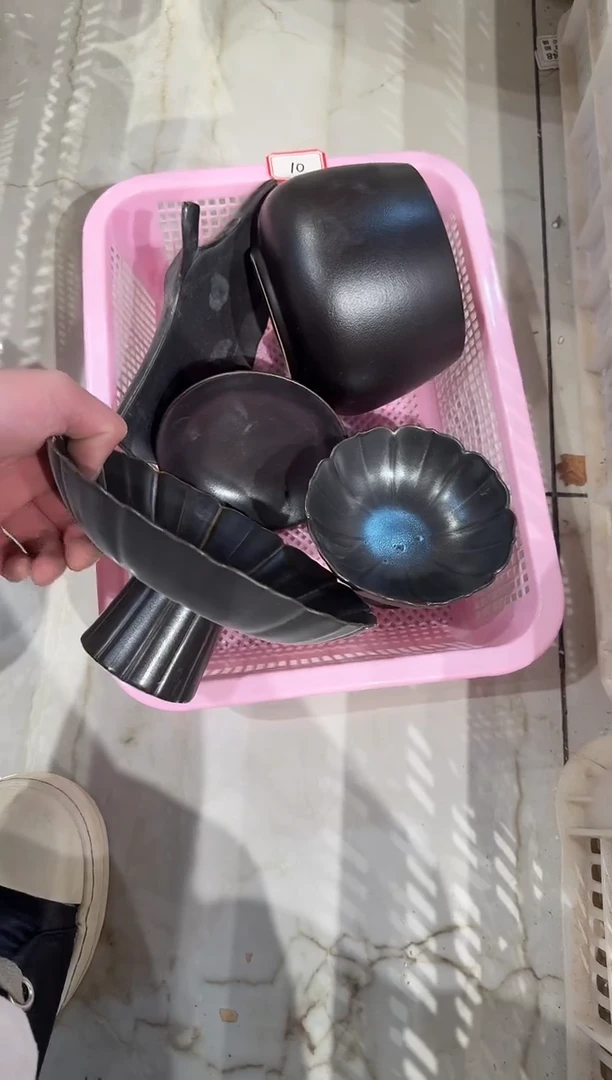 微瑕商品，介意勿拍