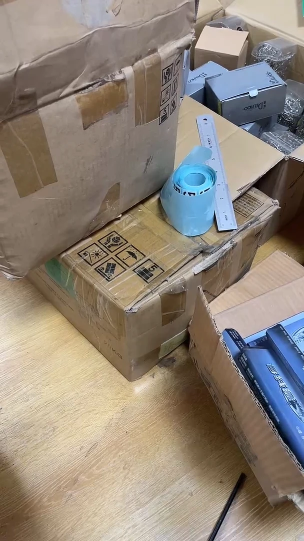 存线盒  4个（不退不换）