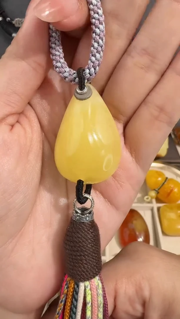 裸石琥珀未镶嵌琥珀